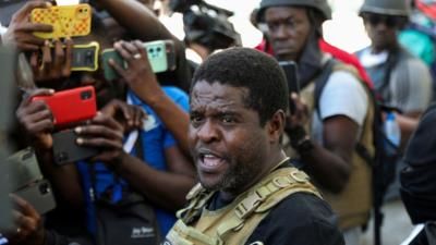 Haiti's Top Gang Leader Threatens Politicians, Capital Jail Ablaze