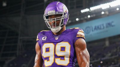 Danielle Hunter’s Reason for Not Wearing No. 99 With Texans Is All Class