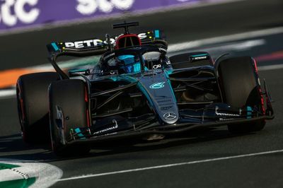 Mercedes planning Melbourne "experiments" with W15 F1 car
