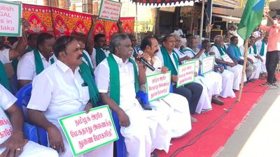 Farmers observe fast against Karnataka’s bid to build dam at Mekedatu