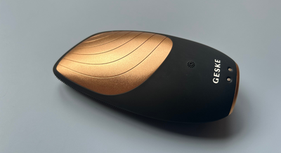GESKE Sonic Thermo Facial Brush review: an impressive AI-powered skincare device