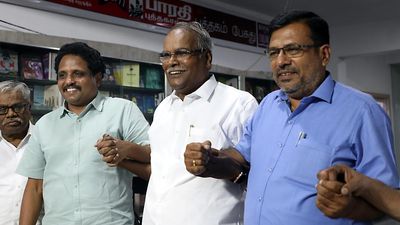CPI(M) renominates Su. Venkatesan in Madurai, puts up Sachidanandam in Dindigul