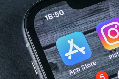 iOS 17.4 has a big change for apps in the EU that you can't get in the US