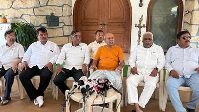 BJP leaders hold meetings against candidature of Jagadish Shettar from Belagavi