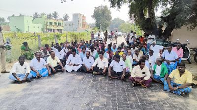 Residents block key road near Gudiyatham town against elephant menace