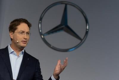 Mercedes CEO's 2023 Remuneration Nearly Doubles With Bonus Boost