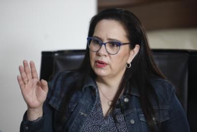 Former Honduras First Lady Seeks Presidency Amid Husband's Conviction