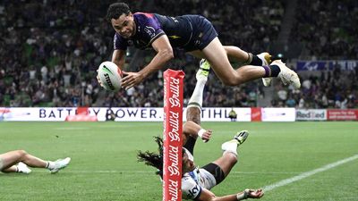 Miracle try from Storm's Coates steals Warriors win