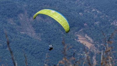 As paragliding fest in Wagamon nears end, adventure sports expert cites a few safety concerns