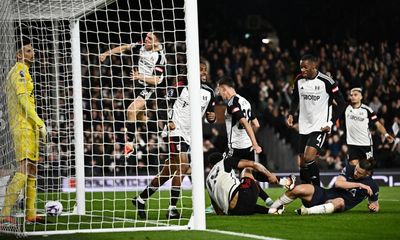 Rodrigo Muniz double hits Tottenham’s top-four hopes as Fulham ease to win