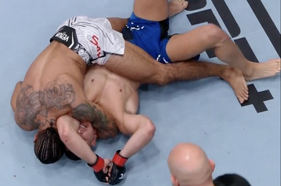 UFC Fight Night 239 video: Mike Davis becomes first to finish Natan Levy