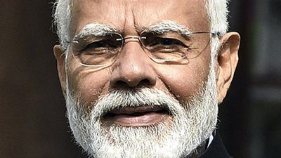 PM Modi advises Union Ministers to prepare roadmap for new govt