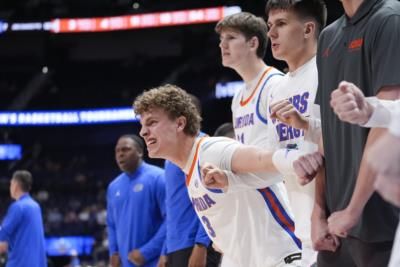 Florida Center Micah Handlogten Injured In SEC Tournament Final