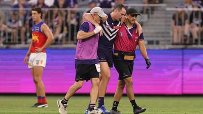 Hamstring surgery to sideline Dockers' Cox for 12 weeks