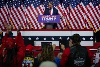 Ex-GOP Governor Calls Trump's 'Bloodbath' Warning at Ohio Rally 'Appalling'