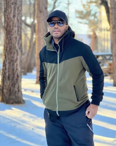 Larenz Tate Stuns In Bold Instagram Photoshoot