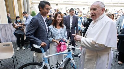 A Pinarello Dogma gifted to the pope by Egan Bernal is up for auction