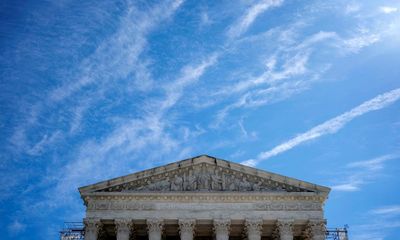 US supreme court hears case on government’s power over online misinformation