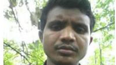 Four Naxalites killed in encounter with Police in Maharashtra's Gadchiroli