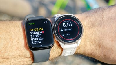 I biked 18 miles with the Garmin Forerunner 165 and Apple Watch SE — this one was more accurate