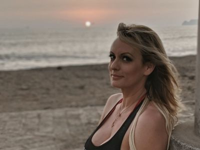 Threats, debt and Trump's advances: 'Stormy' doc examines the life of Stormy Daniels