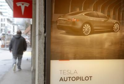 Chinese-Canadian Accused Of Stealing Tesla Secrets In US