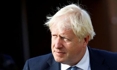 Boris Johnson did not consult watchdog over paid role with hedge fund