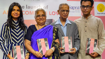 Educational qualifications of Narayana Murthy, Sudha Murthy and family