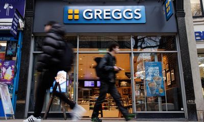 Greggs IT glitch leaves stores unable to accept payments