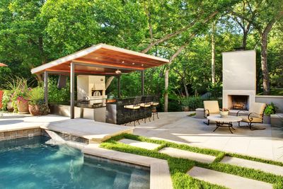 What Landscaping Project Will Add the Most Value? 5 Ideas That Designers say are Always Worth it