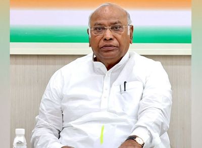 "Modi ki Chinese guarantee": Congress Chief Kharge alleges Centre of putting country's territorial integrity "at risk"