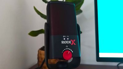 This Rode streaming mic lives permanently on my desk, and it’s now cheaper than ever
