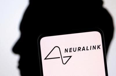 Neuralink's Brain-Chip Patient Plays Online Chess In Human Trials