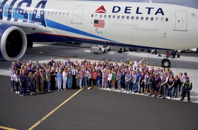 Delta Captain Celebrates Retirement By Chartering A Flight For 112 Friends To Hawaii