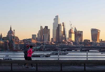 UK Businesses Maintain Recovery Despite Lingering Price Concerns
