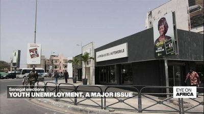 Youth unemployment a major issue in Senegal's presidential elections