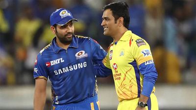 Rohit Sharma shares a heartfelt post after MS Dhoni steps down as CSK skipper