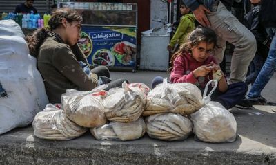 Onions sell for 50 times usual price in Gaza as Palestinians scramble for food