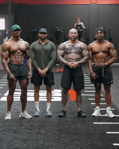 Simeon Panda And Friends Flexing At The Gym