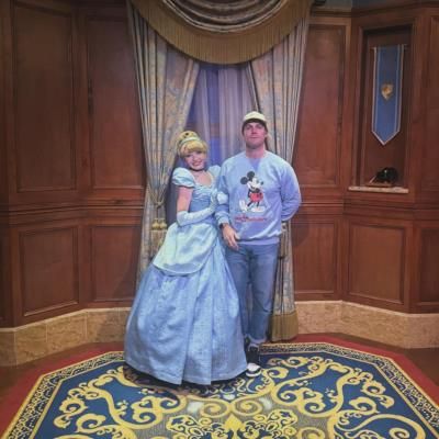 Stephen Amell's Magical Adventure At Disney Land…