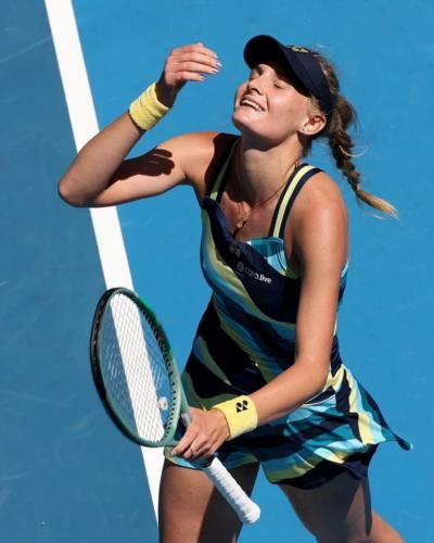 Dayana Yastremska: Elegance And Athleticism On The Tennis Court