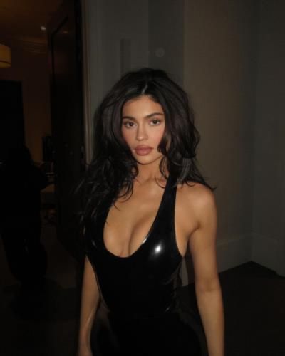 Kylie Jenner Radiates Elegance And Glamour In Black Dress