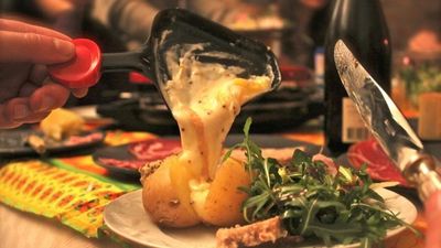 Massive meltdown as French town breaks world raclette record