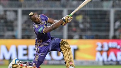 Andre Russell blitz after Phil Salt fifty propel Kolkata Knight Riders to 208/7