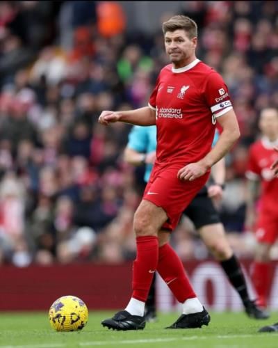 Steven Gerrard: A Captivating Glimpse Into His Matchday Experience