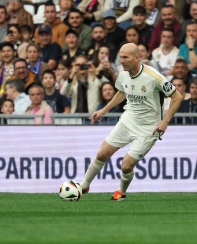 Zinedine Zidane's Nostalgic Display Of Football Passion