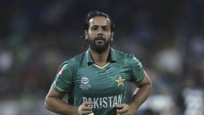 Pakistan cricketer Imad Wasim comes out of retirement for ICC T20 World Cup