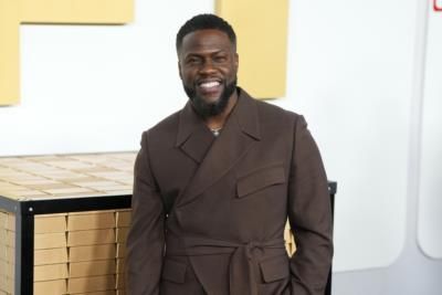 Kevin Hart To Receive Mark Twain Prize For Humor