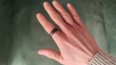 Buying a cheap smart ring? Here's everything you need to know, including the risks