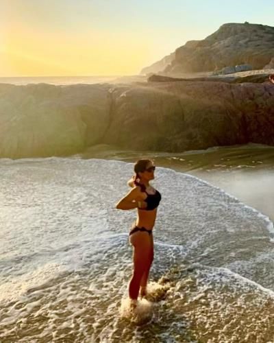 Salma Hayek Radiant Beach Photo Exudes Relaxation And Enjoyment